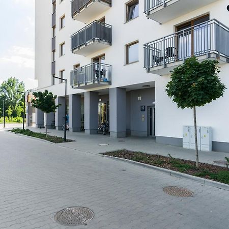 Poznan Serbska 2 Miejsca Parkingowe By Noclegi Renters Exteriör bild