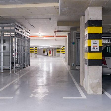 Poznan Serbska 2 Miejsca Parkingowe By Noclegi Renters Exteriör bild